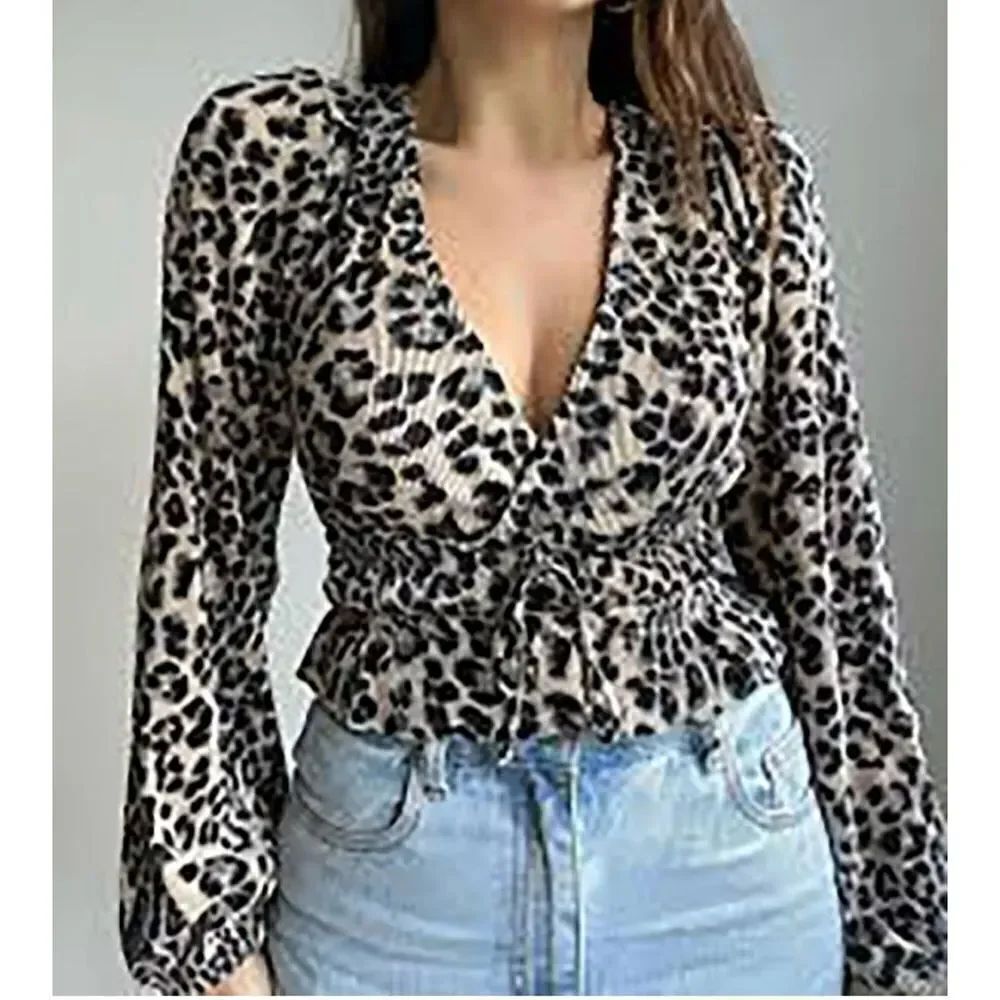 ✨ZARA Black Cream Leopard Print Faux Wrap Smocked Long Sleeve V Neck Sz M Top✨